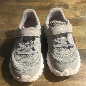 2 for $25 Good condition